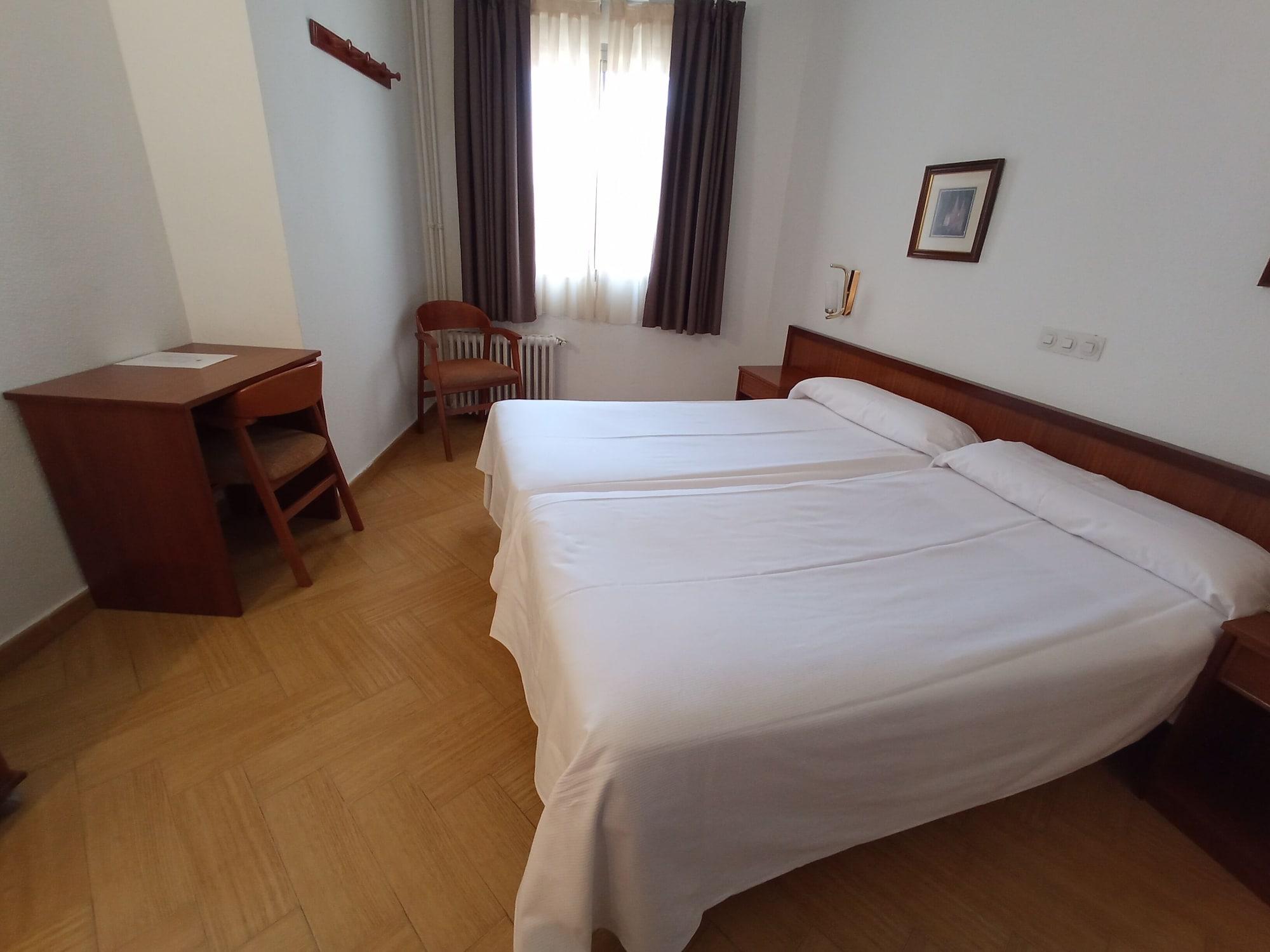 Hotel Ele Acueducto Segovia Ngoại thất bức ảnh