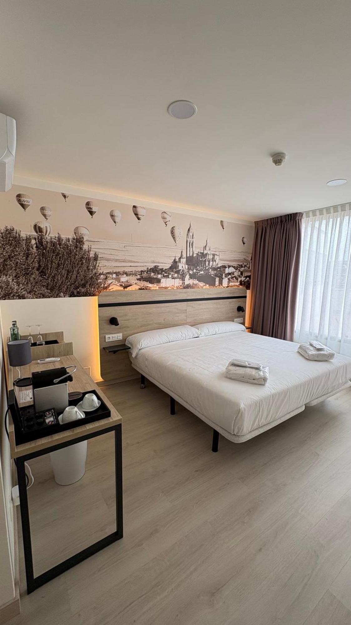 Hotel Ele Acueducto Segovia Ngoại thất bức ảnh