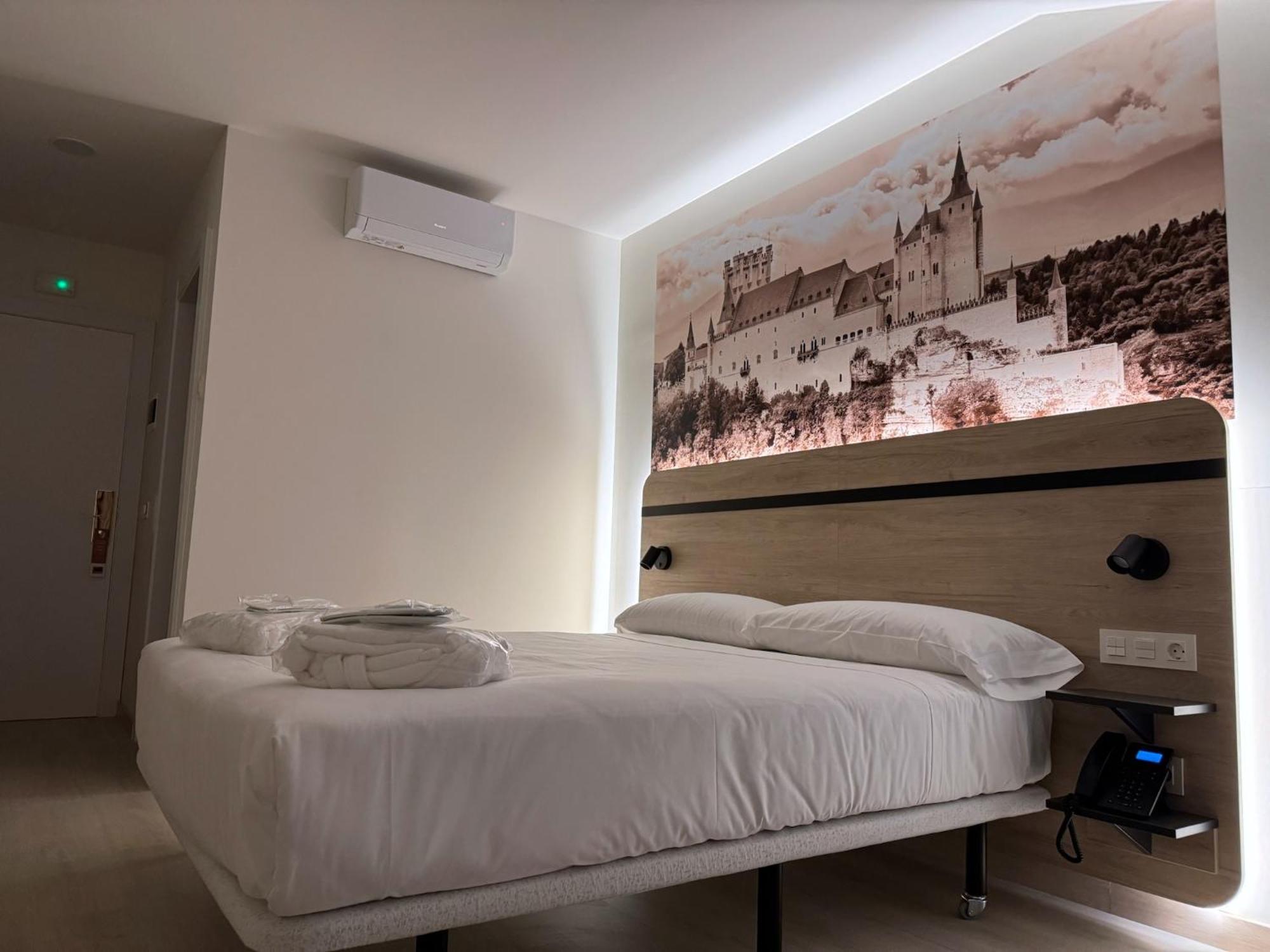 Hotel Ele Acueducto Segovia Ngoại thất bức ảnh