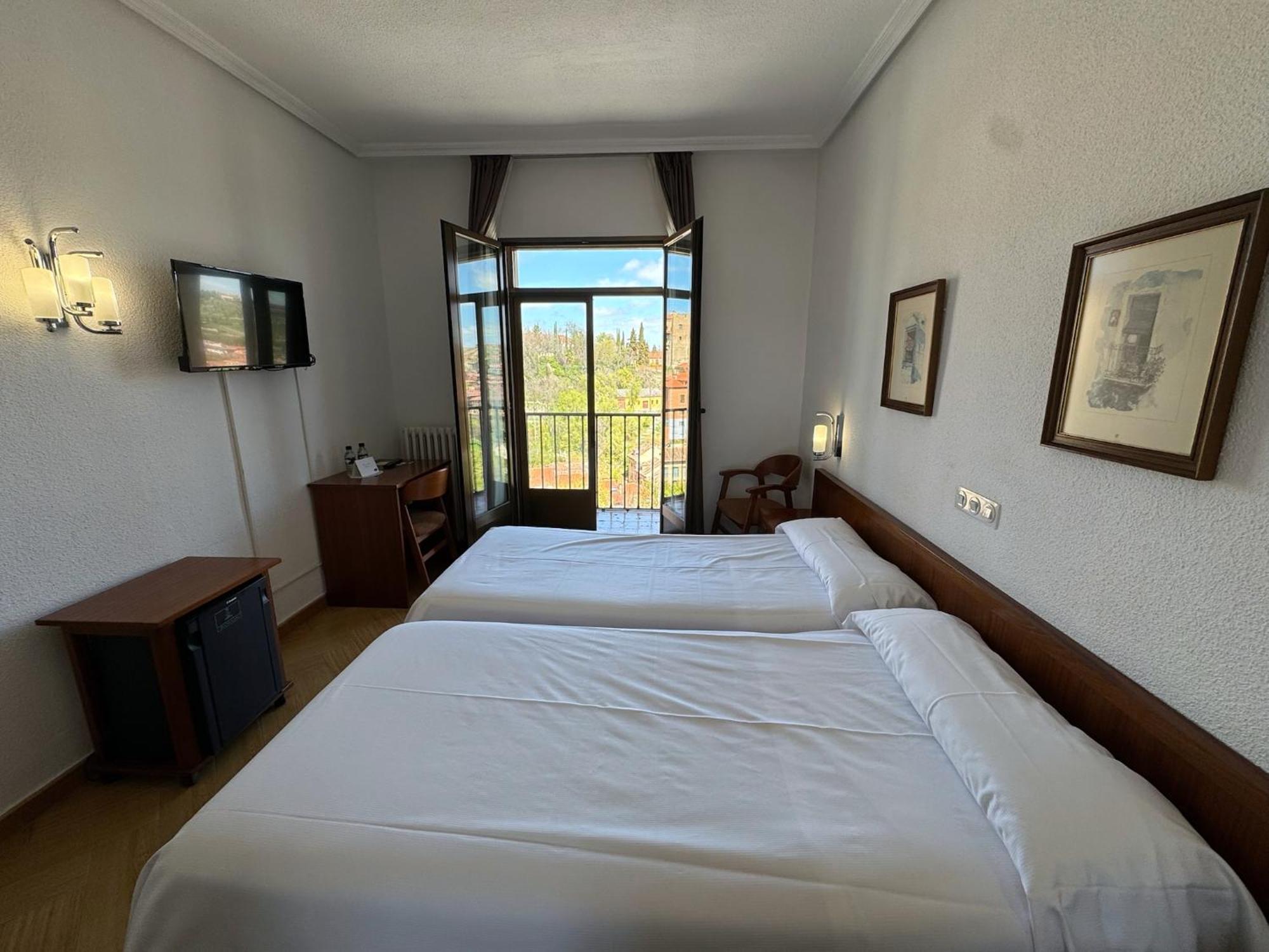 Hotel Ele Acueducto Segovia Ngoại thất bức ảnh